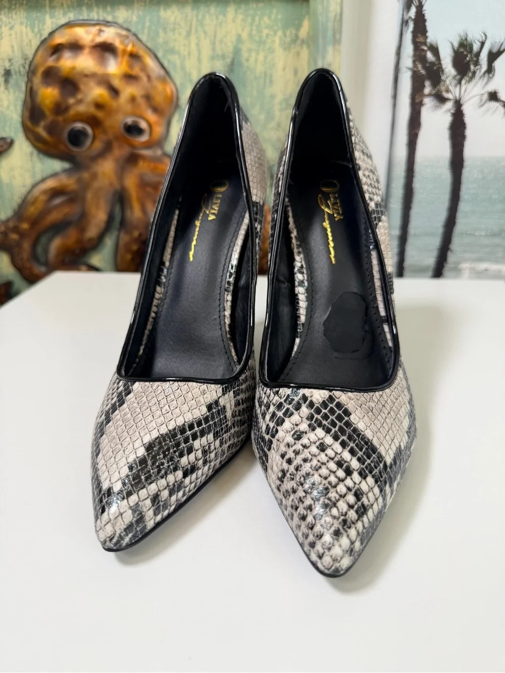 Snakeskin-Print Pointed Stiletto Pump in Black and Cream